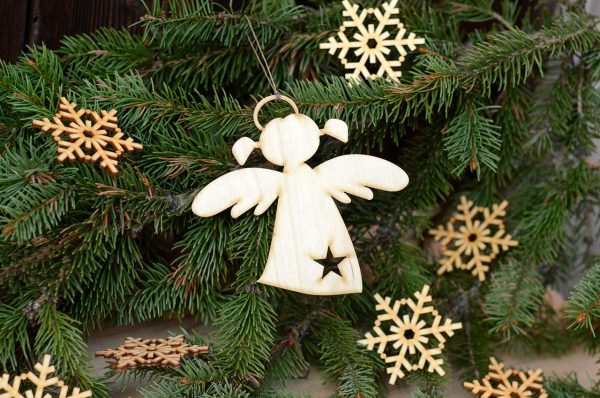Aniołek wiszący - zimowe dekoracje i ozdoby