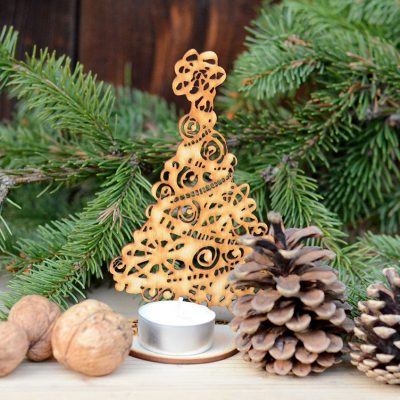 Choinka ażurowa - bożonarodzeniowe dekoracje i ozdoby